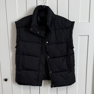 Women's Black Puffer Vest
